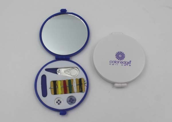 Custom Logo Travel Size Mini Sewing Kit  With Thread , Buttons , Needles , Pin